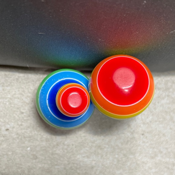 Vintage Estate Bubble Back Rainbow With Red Gems Earrings RARE 1 Of A Kind - Picture 6 of 7